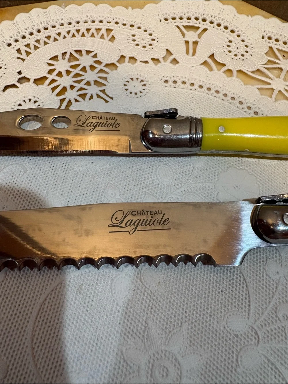 Colorful French Laguiole Cheese & Bread Knife ♥️Purple & Yellow Handles